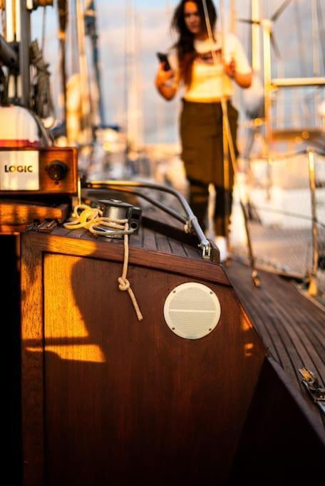 The Captains Locker - 30Ft Yacht سان ميغيل ذي أبونا المظهر الخارجي الصورة