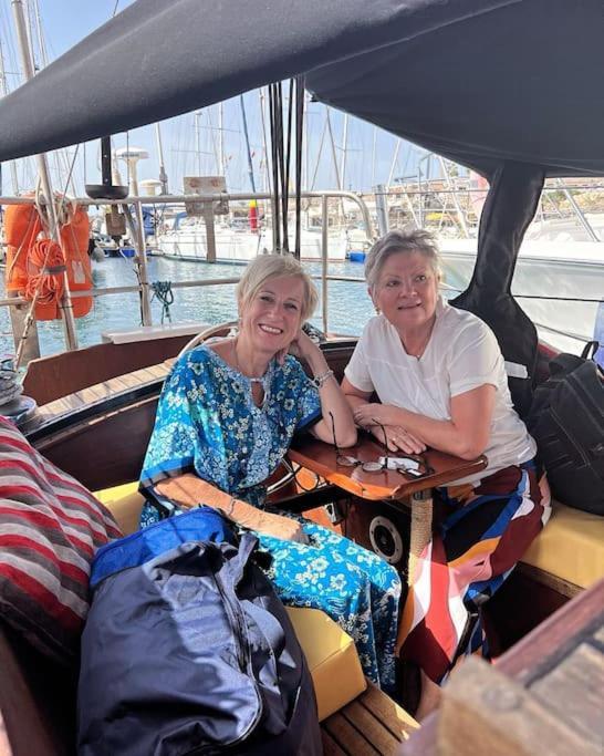 The Captains Locker - 30Ft Yacht سان ميغيل ذي أبونا المظهر الخارجي الصورة