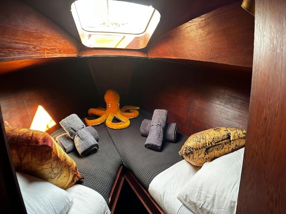 The Captains Locker - 30Ft Yacht سان ميغيل ذي أبونا المظهر الخارجي الصورة