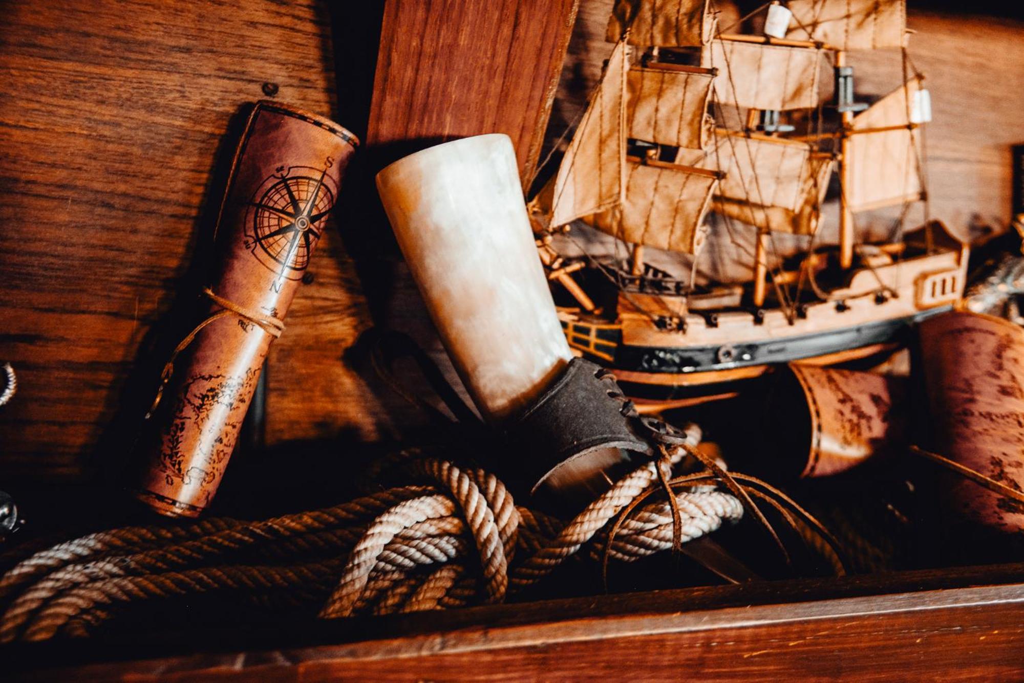 The Captains Locker - 30Ft Yacht سان ميغيل ذي أبونا المظهر الخارجي الصورة