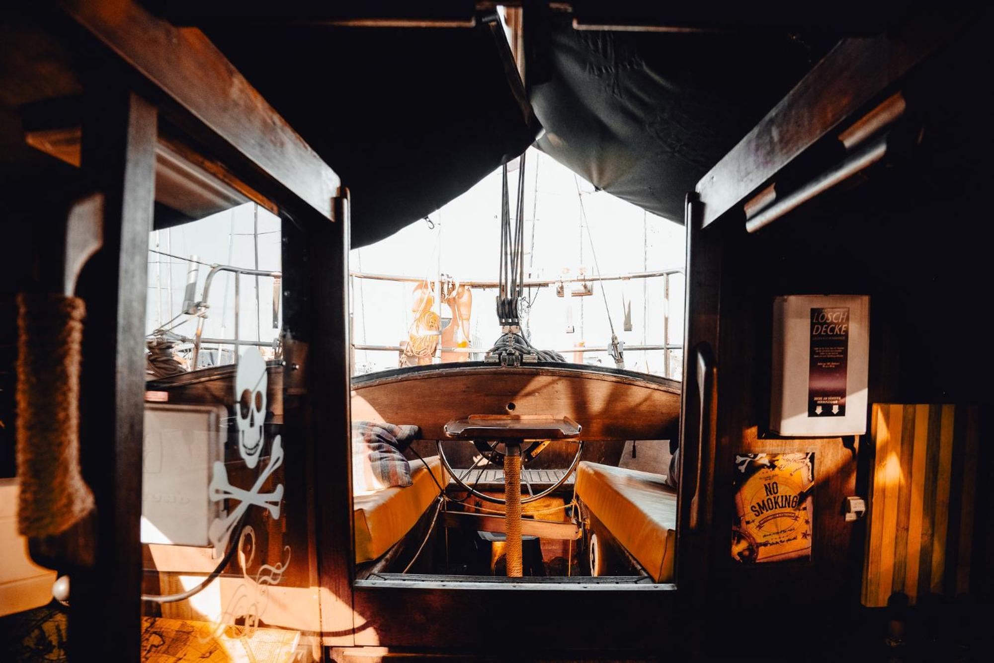 The Captains Locker - 30Ft Yacht سان ميغيل ذي أبونا المظهر الخارجي الصورة