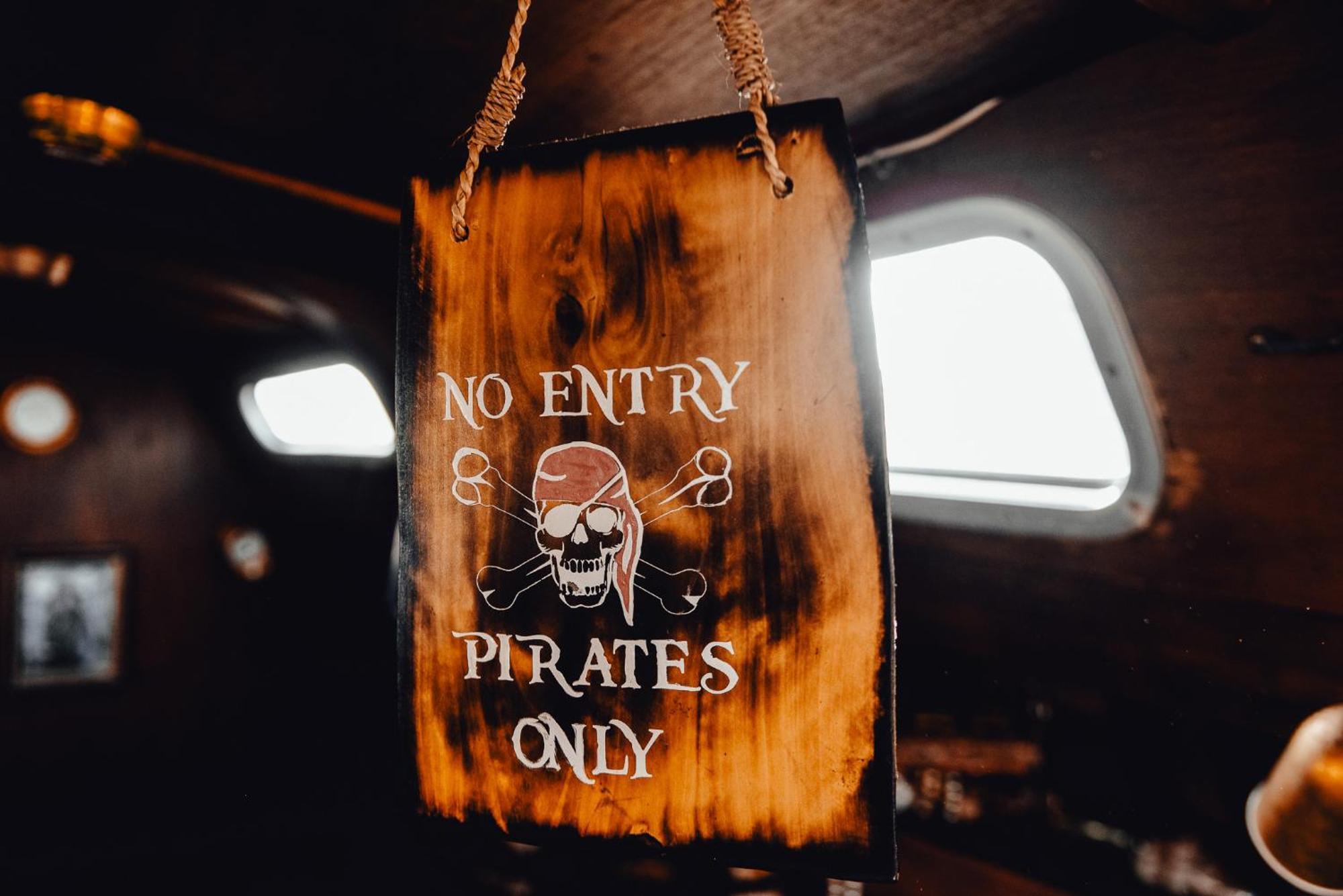 The Captains Locker - 30Ft Yacht سان ميغيل ذي أبونا المظهر الخارجي الصورة